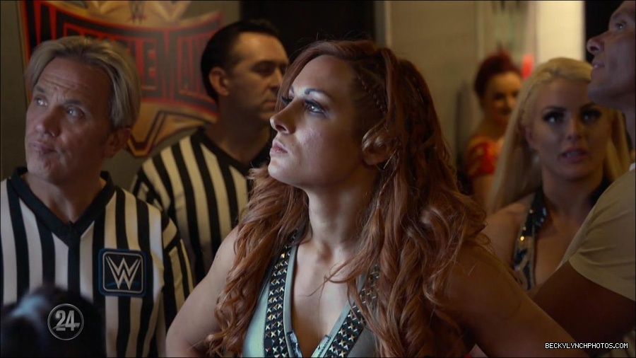 Becky_Lynch_-_The_Man_mp4_002357300.jpg