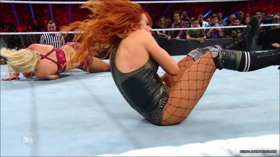 Becky_Lynch_-_The_Man_mp4_002439700.jpg