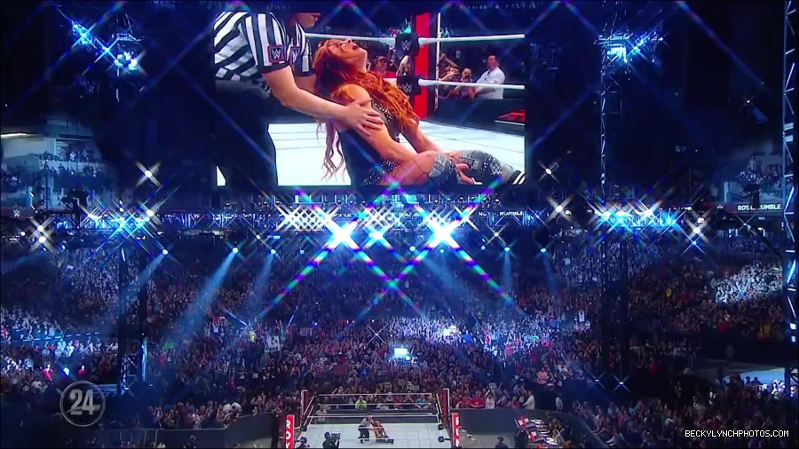 Becky_Lynch_-_The_Man_mp4_002452900.jpg