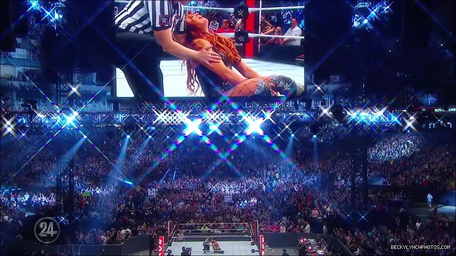 Becky_Lynch_-_The_Man_mp4_002453300.jpg