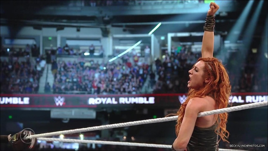 Becky_Lynch_-_The_Man_mp4_002468500.jpg