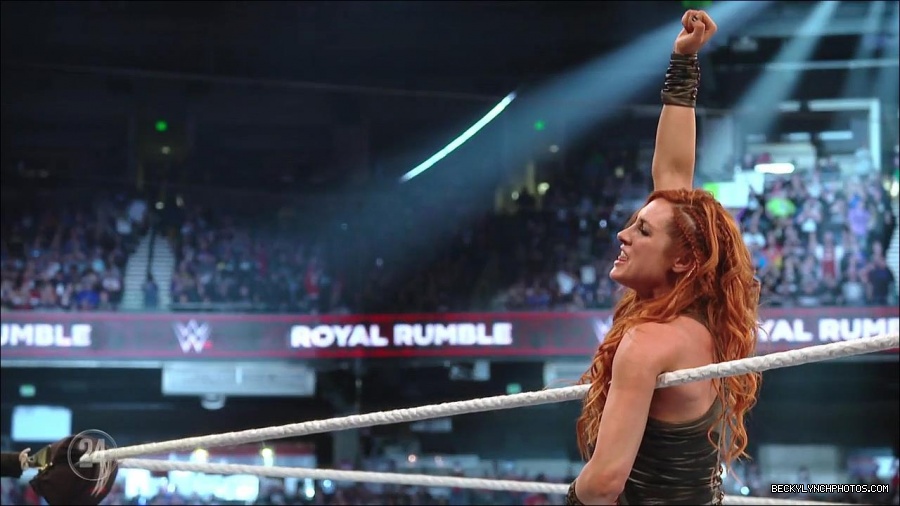 Becky_Lynch_-_The_Man_mp4_002469300.jpg