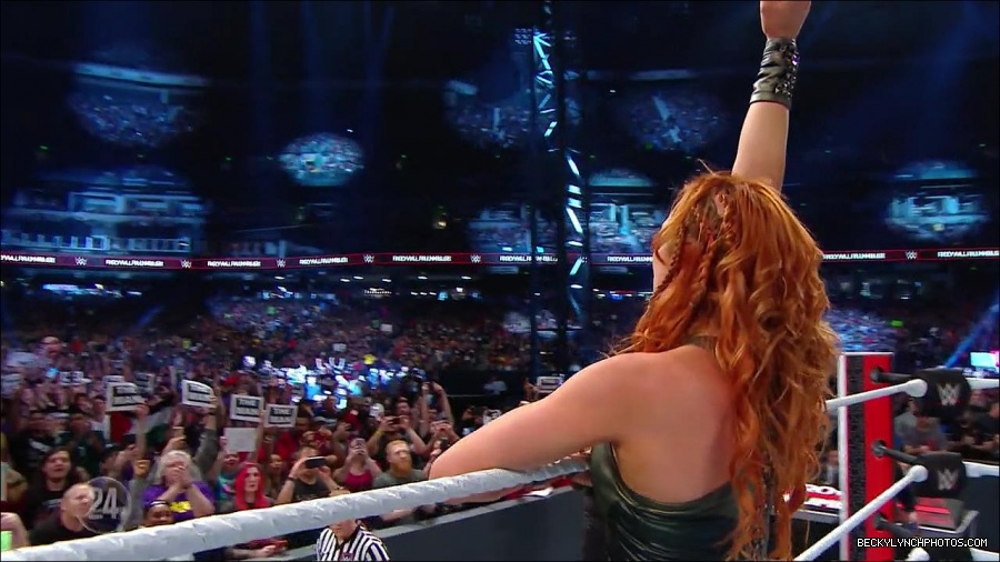 Becky_Lynch_-_The_Man_mp4_002479700.jpg