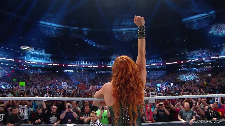 Becky_Lynch_-_The_Man_mp4_002481700.jpg