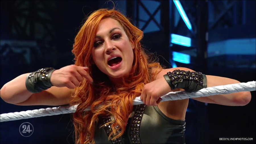 Becky_Lynch_-_The_Man_mp4_002486100.jpg