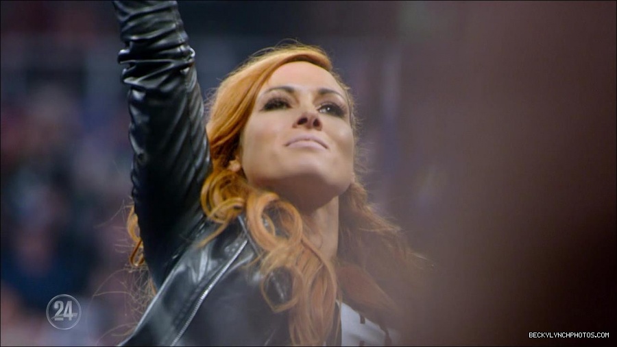 Becky_Lynch_-_The_Man_mp4_002544100.jpg