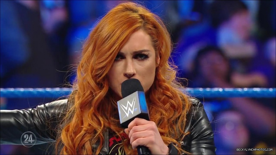 Becky_Lynch_-_The_Man_mp4_002633900.jpg