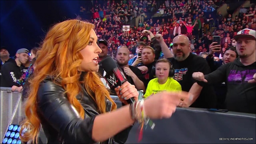 Becky_Lynch_-_The_Man_mp4_002667500.jpg