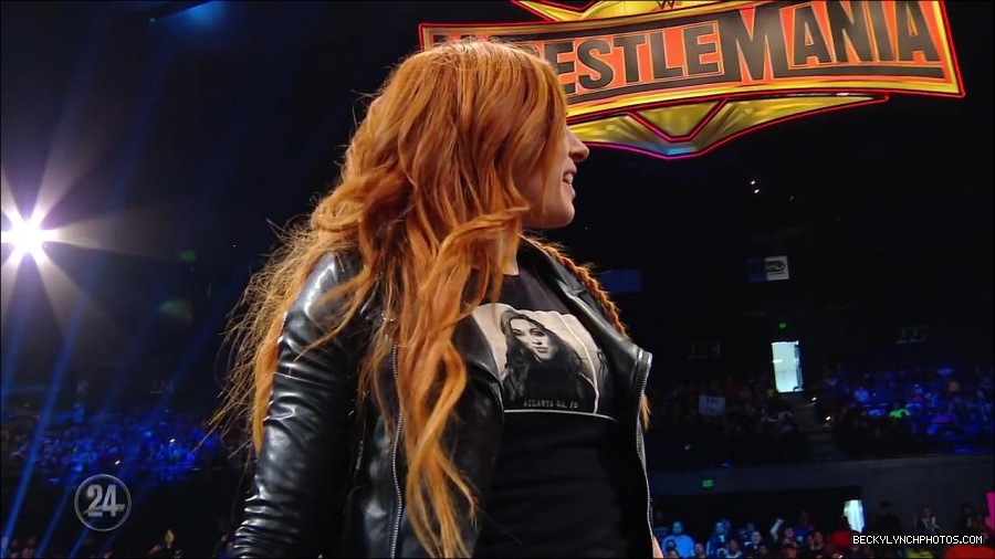 Becky_Lynch_-_The_Man_mp4_002670700.jpg