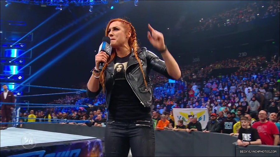 Becky_Lynch_-_The_Man_mp4_002763500.jpg