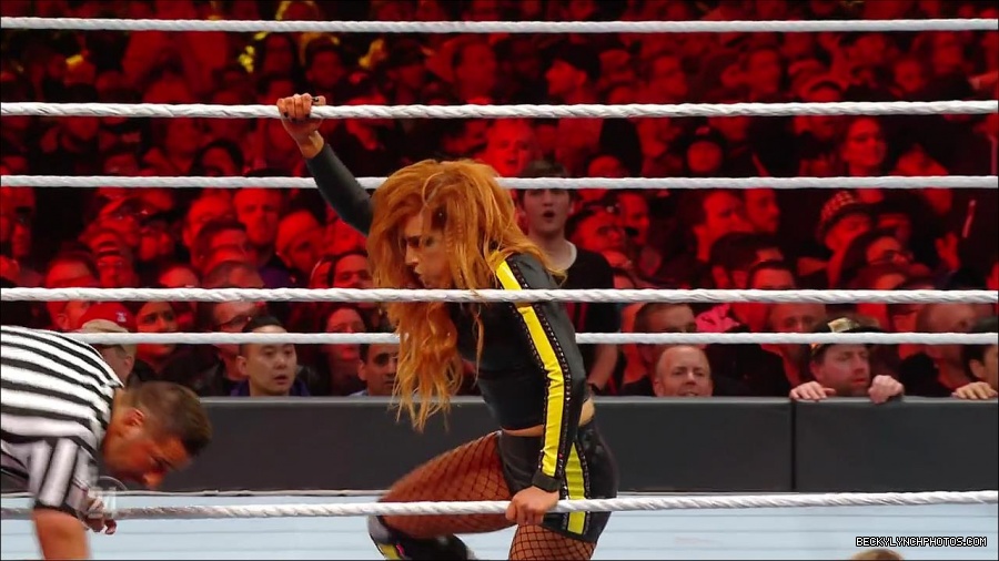 Becky_Lynch_-_The_Man_mp4_003160633.jpg