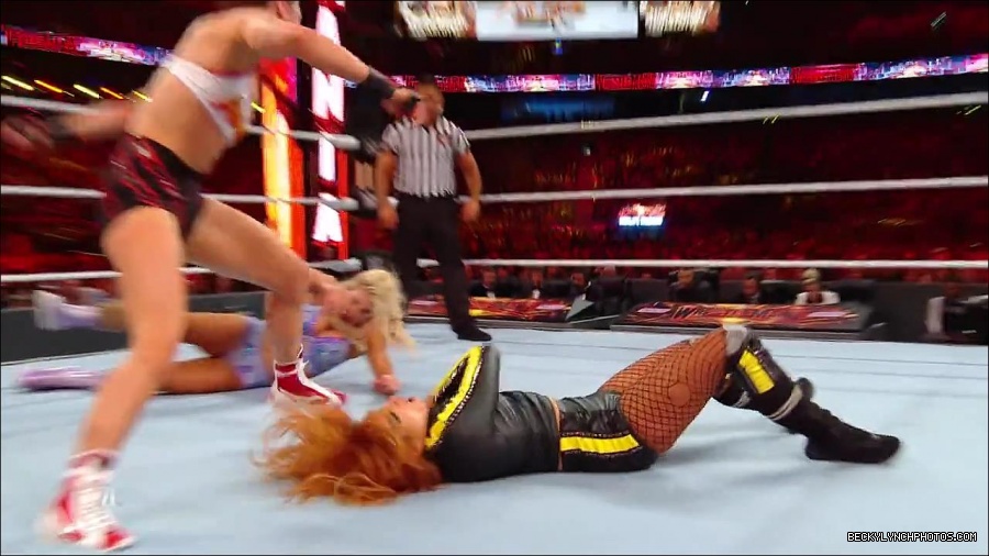 Becky_Lynch_-_The_Man_mp4_003187433.jpg