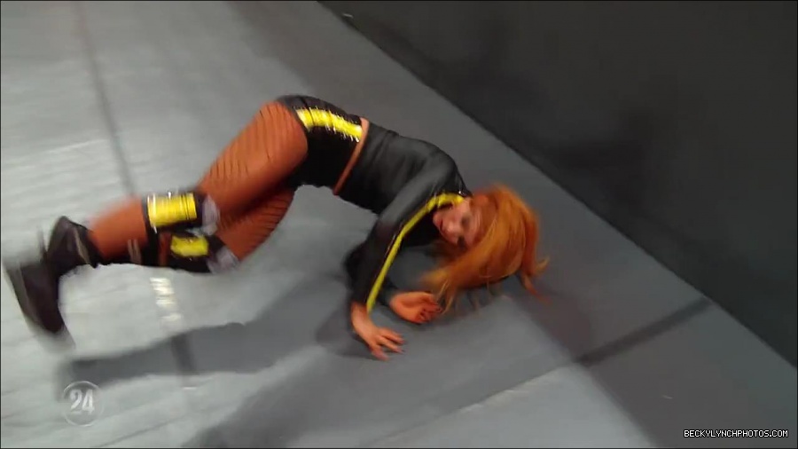 Becky_Lynch_-_The_Man_mp4_003249733.jpg