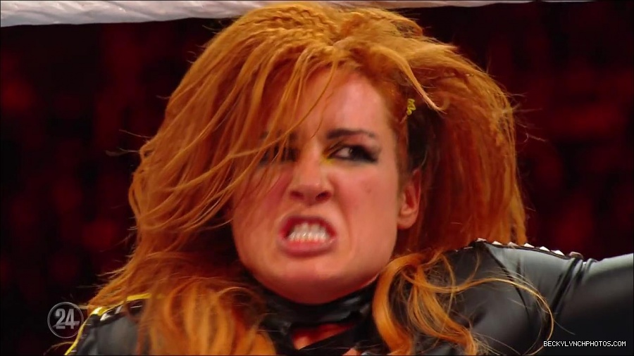 Becky_Lynch_-_The_Man_mp4_003293333.jpg