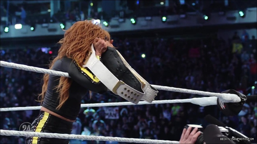 Becky_Lynch_-_The_Man_mp4_003368133.jpg