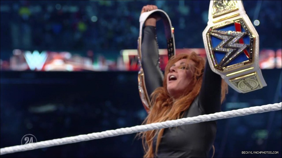 Becky_Lynch_-_The_Man_mp4_003426100.jpg