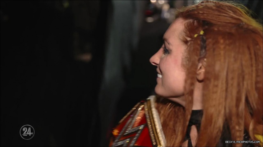 Becky_Lynch_-_The_Man_mp4_003504900.jpg