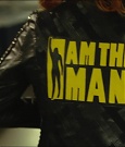 Becky_Lynch_-_The_Man_mp4_001562233.jpg