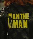 Becky_Lynch_-_The_Man_mp4_001563033.jpg