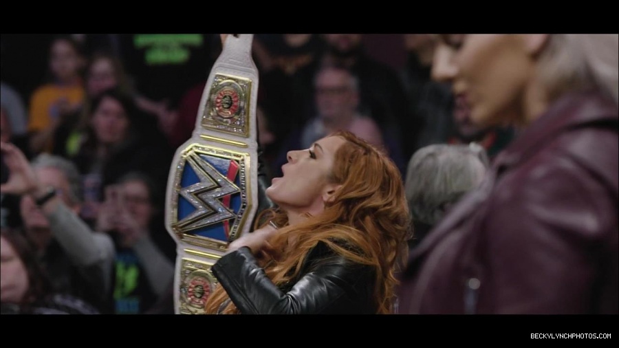 Becky_Lynch_mp4_000181433.jpg