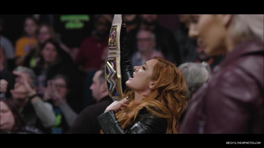 Becky_Lynch_mp4_000182633.jpg