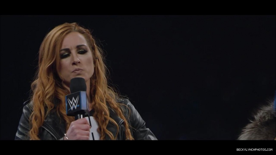 Becky_Lynch_mp4_000370466.jpg