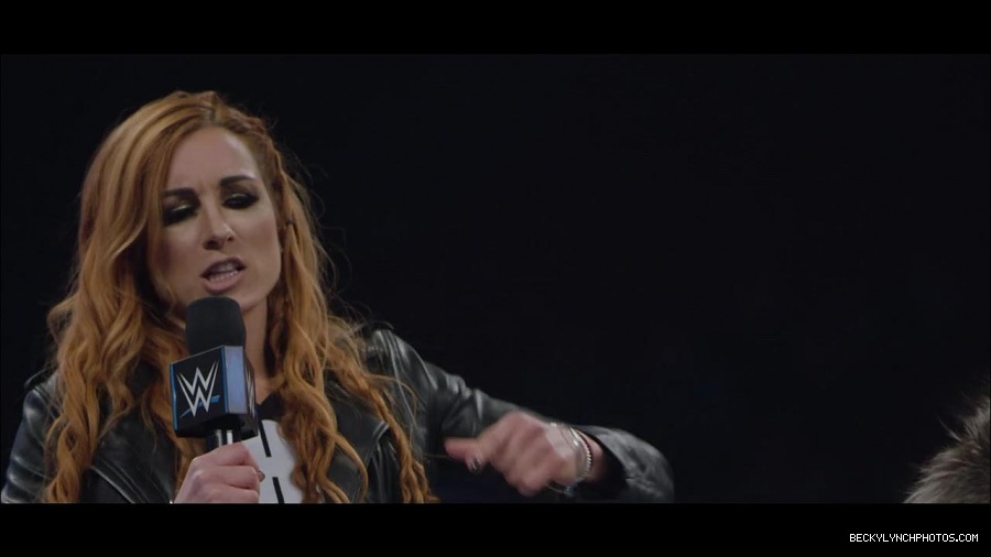 Becky_Lynch_mp4_000372066.jpg