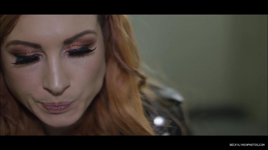 Becky_Lynch_mp4_001155466.jpg