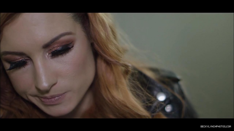 Becky_Lynch_mp4_001157866.jpg