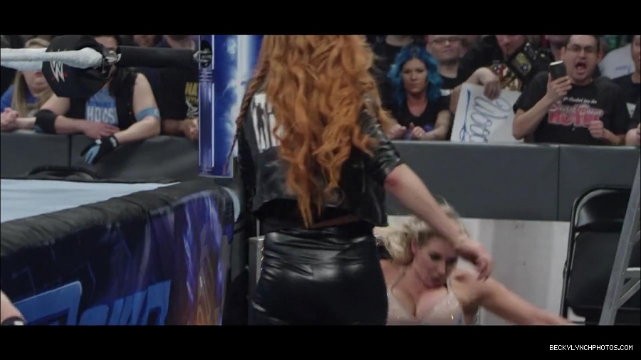 Becky_Lynch_mp4_001241466.jpg