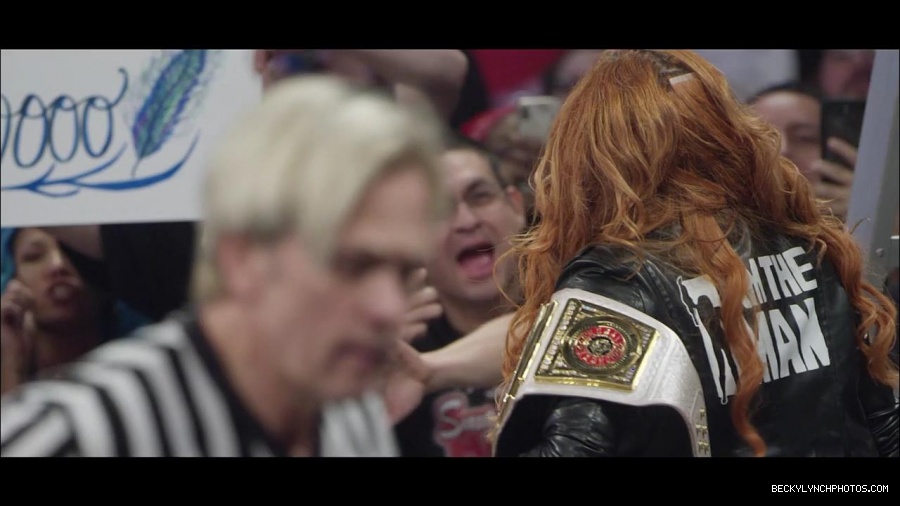 Becky_Lynch_mp4_001255466.jpg