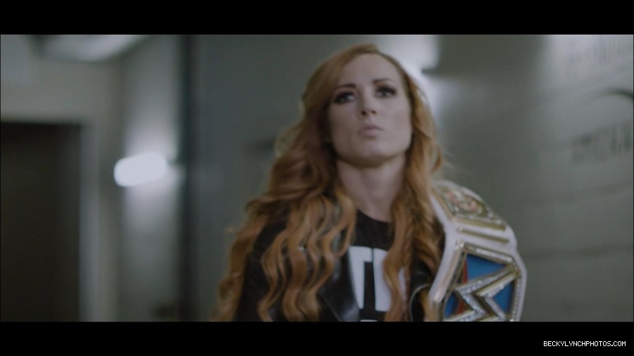 Becky_Lynch_mp4_001411466.jpg