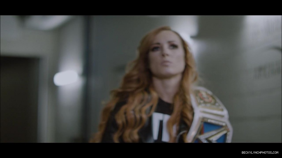 Becky_Lynch_mp4_001413066.jpg