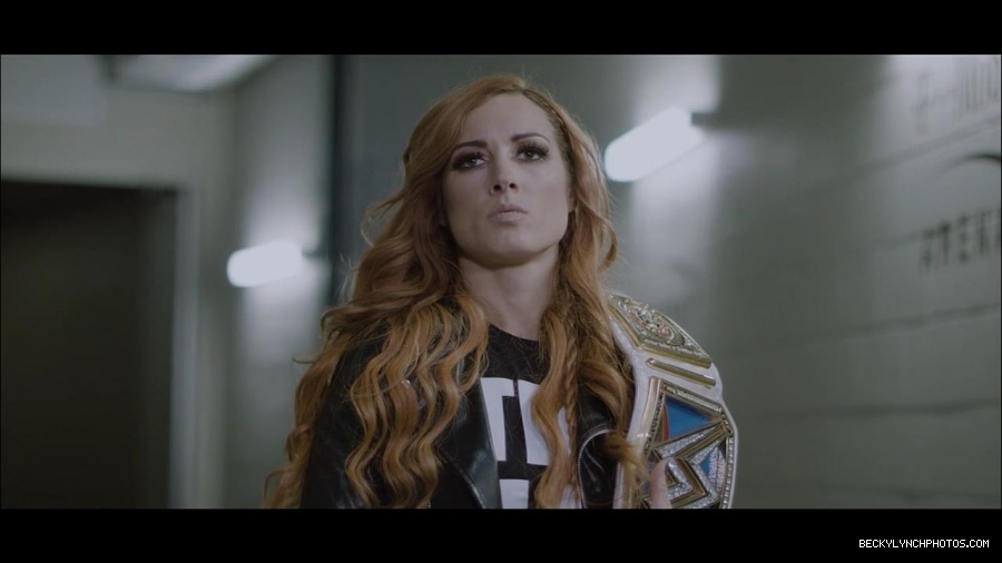 Becky_Lynch_mp4_001415466.jpg