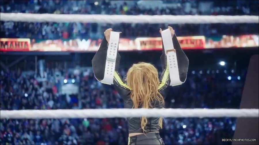 Becky_Lynch_and_Charlotte_Flairs_bitter_personal_rivalry_-_WWE_The_Build_To_Survivor_Series_2021_mp4_000162733.jpg