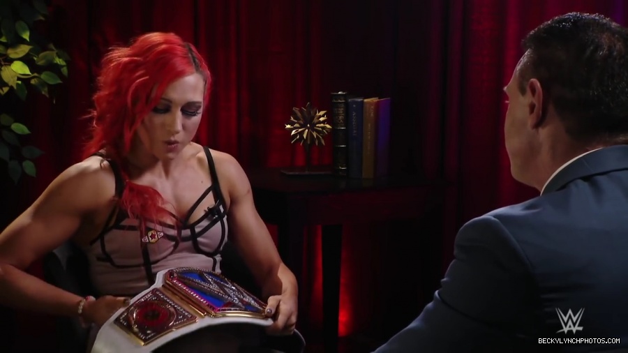 Becky_Lynch_s_emotional_journey_to_the_SmackDown_Women_s_Championship__Exclusive_Interview_mp42121.jpg