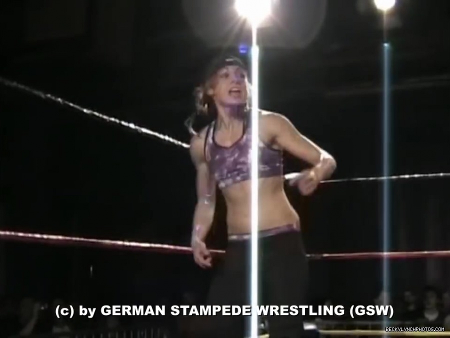 GSW_Classics_Rebecca_Knoxx_28Becky_Lynch29_vs__Kisu_-_GSW_Unstoppable_2006_062.jpg