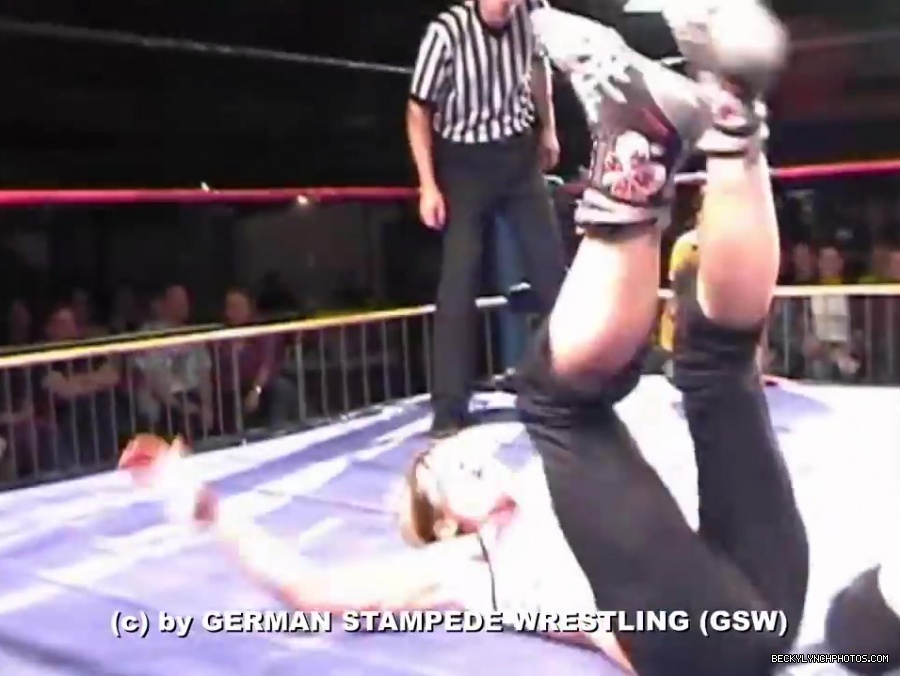 GSW_Classics_Rebecca_Knoxx_28Becky_Lynch29_vs__Kisu_-_GSW_Unstoppable_2006_162.jpg