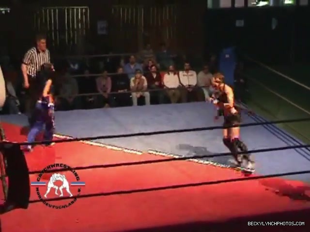 Rebecca_Knox_vs__Blue_Nikita_5BCWN_20065D_089.jpg