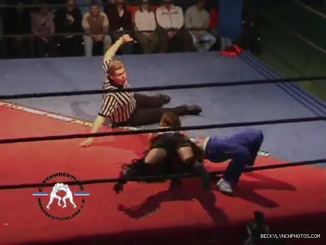 Rebecca_Knox_vs__Blue_Nikita_5BCWN_20065D_293.jpg