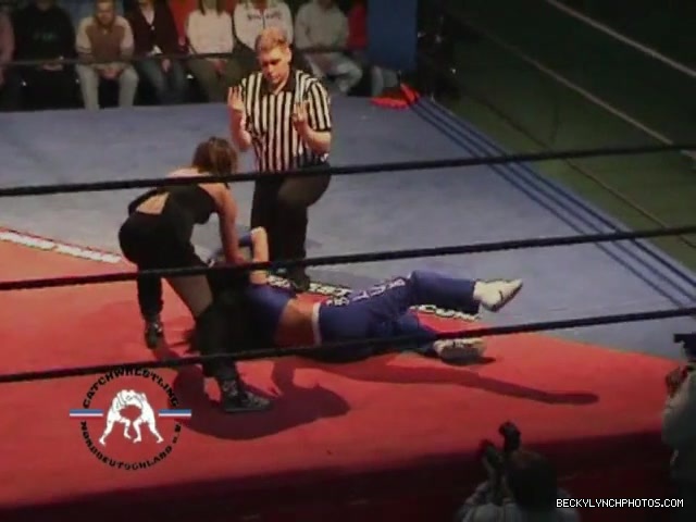 Rebecca_Knox_vs__Blue_Nikita_5BCWN_20065D_301.jpg