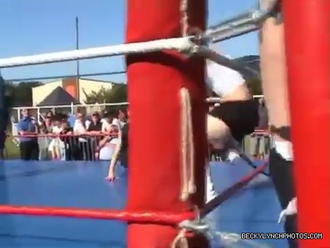 Katarina_Leigh_v_Rebecca_Knox28Becky_Lynch29_v_Sweet_Saraya_v_Jersey_QOC_Championship_Match_08_07_2005_mp4_000538360.jpg