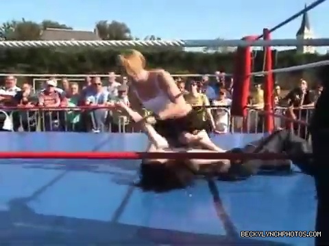 Katarina_Leigh_v_Rebecca_Knox28Becky_Lynch29_v_Sweet_Saraya_v_Jersey_QOC_Championship_Match_08_07_2005_mp4_000920120.jpg
