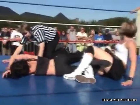 Katarina_Leigh_v_Rebecca_Knox28Becky_Lynch29_v_Sweet_Saraya_v_Jersey_QOC_Championship_Match_08_07_2005_mp4_001040480.jpg