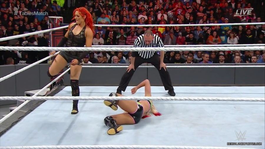 WWE_TLC_2016_PPV_720p_WEB_h264-HEEL_mp40290.jpg