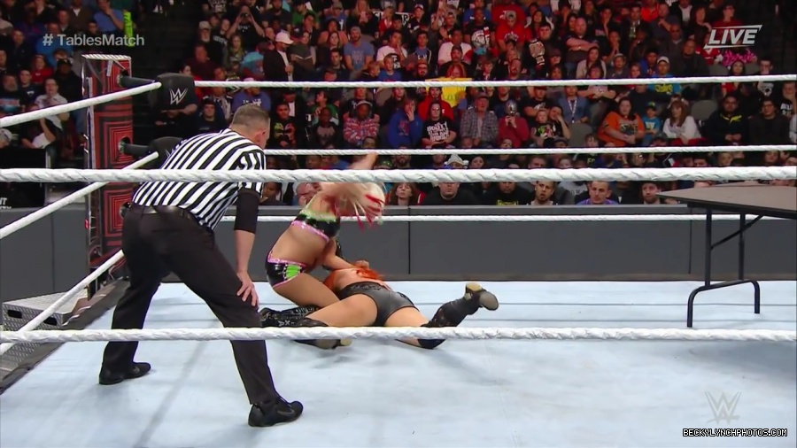 WWE_TLC_2016_PPV_720p_WEB_h264-HEEL_mp40588.jpg