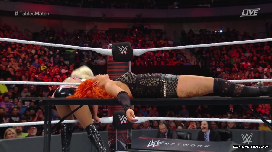 WWE_TLC_2016_PPV_720p_WEB_h264-HEEL_mp40611.jpg