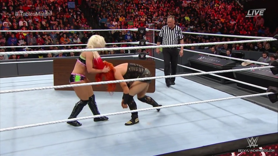 WWE_TLC_2016_PPV_720p_WEB_h264-HEEL_mp40667.jpg