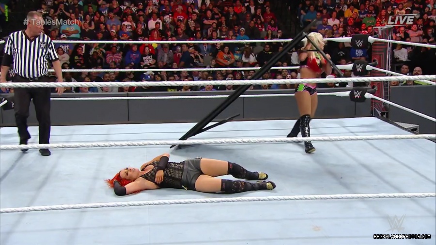 WWE_TLC_2016_PPV_720p_WEB_h264-HEEL_mp40689.jpg