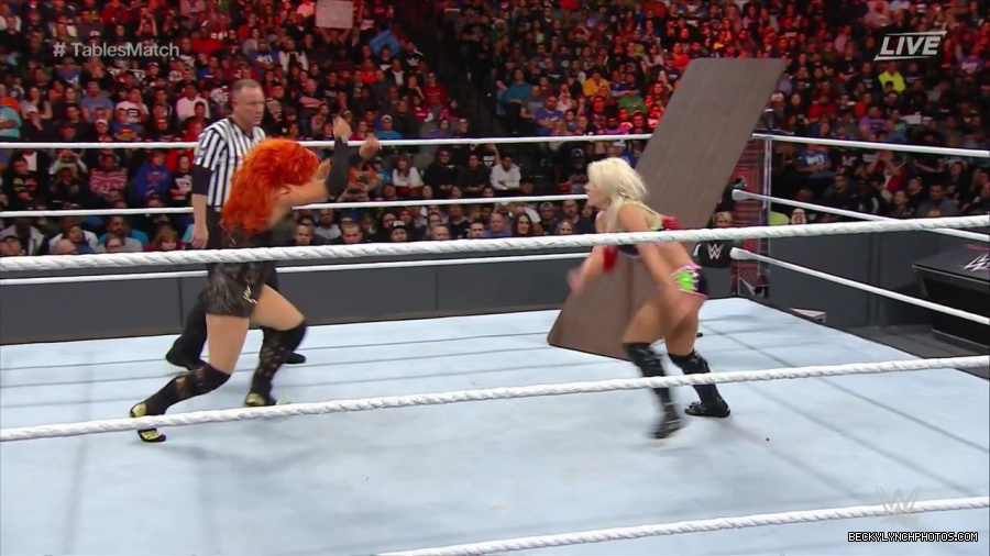 WWE_TLC_2016_PPV_720p_WEB_h264-HEEL_mp40715.jpg